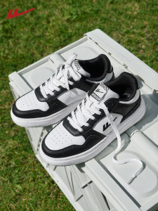 Warrior | Thick Sole Popular BW Panda Color Sneakers