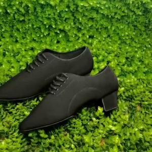 บุรุษรองเท้าเต้นรำขนาดใหญ่46กลางแจ้ง/ในร่มห้องบอลรูมวอลทซ์รองเท้าเต้นรำผู้ใหญ่สีดำแทงโก้แจ๊สรองเท้าเต้นรำที่ทันสมัยผู้ชาย1คู่/ล็อต