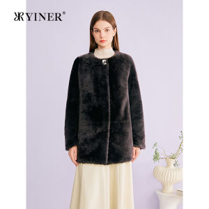 Leather and Fur Integrated Coat Round Collar