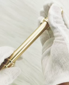 Modern Black Handle Gold Acrylic Door Handle Cabinet Solid Drawer Knobs Wardrobe Door Handles With Zinc Alloy Material