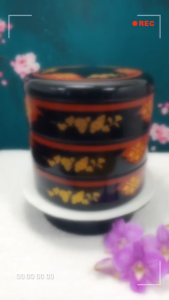 [ Woosilver ] Hộp Tròn 3 Tầng Sơn Mài - Hoạ Tiết Trang Trí - Secondhand - GS87