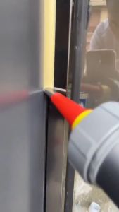 20ชิ้น ชุดหัวปาดซิลิโคน หัวฉีดกาว หัวประตูหน้าต่าง ผนังร่วมกาวพร้อมฐานกาว Stainless Steel Caulk Nozzle หัวฉีดอุดรูรั่ว อุปกรณ์หัวฉีดกาวสเตนเลสหัวฉีดสำหรับหน้าต่างห้องครัวห้องน้ำ 1 ชุดสแตนเลสปลายแหลมซิลิโคนหัวฉีดกาวเครื่องมือการตกแต่งสากลชุด