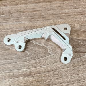 Pát trước Wave s110/Rsx/Blade/Future led đĩa 245mm xài heo 2 Piston đối xứng NissinFando