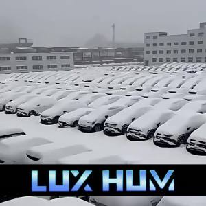 Car Magnetic Windshield Snow Cover 5-Layer Waterproof Windproof Windscreen Protection Cover Universal Snow Shield for SUV/Sedan