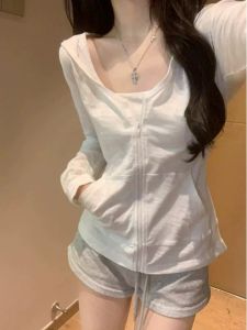 Đồ Mặc Ngoài Hè Mát Lạnh Bằng Lụa Tơ Tằm Bảo Vệ UV Siêu Nhẹ Và Thoáng Khí Màu Trắng