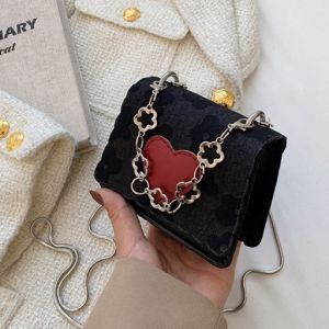 Tas Mini Wanita Model Korea/Mini Heart Patch Detail Flap Square Bag Crossbody Bag