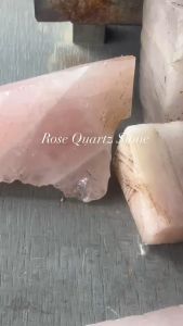 ก้อนหินโรสควอตซ์ แบบดิบ ราคาแบบโล หินแห่งการบำบัดจิตใจ