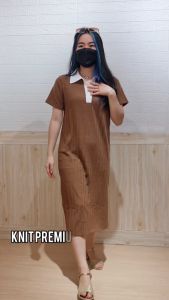 4800 Carnia Collar List Knit Midi Dress