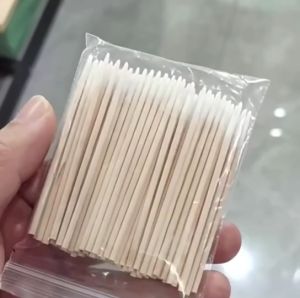 คัตตอนบัตหัวแหลม สำลีก้านไม้ สำหรับเช็ดเล็บ แต่งหน้า