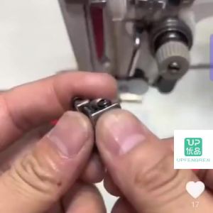 2025P58N 0.4เซนติเมตรลูกกลิ้ง P Resser เท้าพอดีเข็มเดียว Lockstitch เครื่อง JUKI บราเดอร์ฟุตด้วยล้ออุปกรณ์เย็บผ้า