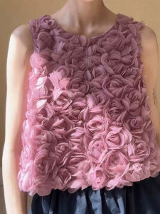 Áo Ba Lỗ Hoa Hồng Lập Thể Màu Tím Nho Khí Chất Cảm Giác Cao Cấp Áo Hai Dây Áo Hở Vai Không Tay Rộng Rãi Mẫu Ngắn Mùa Hè Cho Nữ