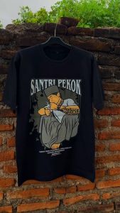 Kaos SANTRI PEKOK (Pendosa Yang Bertaubat) by MarkasKaos.id / Kaos Kata Kata / Kaos Kekinian / Kaos Islami / Kaos Viral / Kaos Distro Premium / Kaos Pekerja Keras / Kaos Profesi Keren / Kaos Pria Wanita / Kaos Cotton Combed 24s