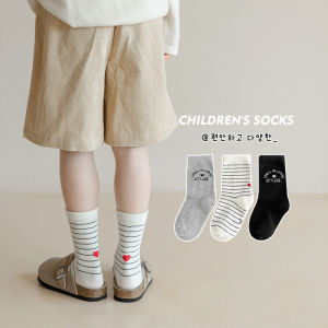 ถุงเท้ากีฬาครึ่งแข้งผ้าฝ้ายแท้สำหรับเด็ก ถุงเท้าลายทางตัวอักษรสไตล์เกาหลี ถุงเท้าเด็กผู้ชายและผู้หญิง ฤดูใบไม้ผลิและฤดูใบไม้ร่วง