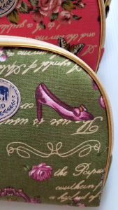 กระเป๋าผ้าต่อข้าง ขอบทอง ลายปารีส/แคนวาส ขนาด 3x20x14 ซม./ Pack📌📌สุ่ม คละสี/คละลาย📌📌