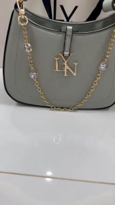 กระเป๋าสะพายพอช LYN รุ่นเจนนี่ มี 2 สายปรับสั้นยาวได้ค่ะ กระเป๋า Lyn - Lazada