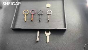 Titanium Bottle Opener Small Keychain Beer Bottle Opener Can Opener with Stainless Steel Key Ring (Color)