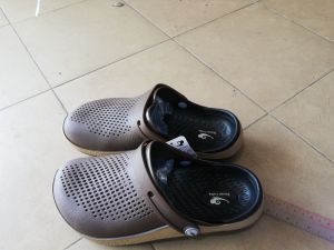 Dép bít đầu nam nhựa eva Quảng Châu dép bít đầu nam nhựa siêu bền