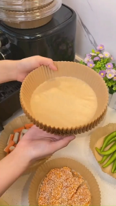 Ready Stock- 50PCS Air Fryer Disposable Paper Liner Non-stick Parchment Paper Oil-proof Water-proof Baking Paper