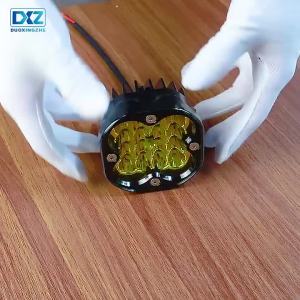 DXZ รถยนต์ LED ไฟสปอร์ตไลท์ไฟทำงาน 3 ไฟเหลี่ยมขนาดเล็กนิ้ว 16LED48W ไฟสปอร์ตไลท์สีเหลือง A เสาไฟขับรถ