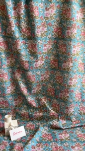 160Baht/m Cotton Fabric Indian Blockprint ผ้าฝ้าย ผ้าอินเดีย พิมพ์มือ ผ้าเบาสบาย インド綿　ブロックプリント　sarasafabric H25-12-03