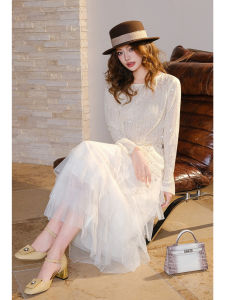 MIUCO | Bộ Áo Sweater Mỏng Đính Đá Dây Kéo Dài và Chân Váy Tulle Đa Lớp