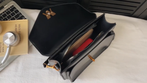 [BISA COD] 3064 Tas Beh Free Paper Bag + Tag Label + Gantungan Tas Selempang Wanita Fashion