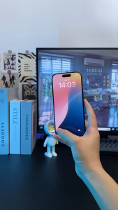 Nillkin Synthetic Fiber Pro for iPhone 16e/16 Pro/16 Pro Max carbon fiber phone back case.