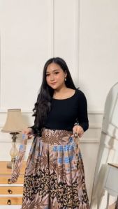 ROK BATIK MAYUNG PANJANG POLYKATUN BAWAHAN WANITA MOTIF RENGGANIS COKLAT