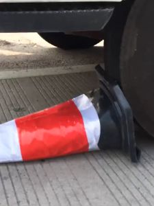 60CM 70CM 90CM rubber cone roadblock cone ice cream cone traffic safety