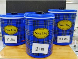 RICE BUCKET MANG INASAL USED RANDOM COLOR RICE WARMER