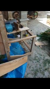 Pisau Cacah Rumput Sederhana 25cm & Mesin Dinamo Pompa Air