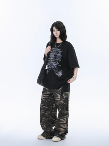 T-Shirt Wanita Lengan Pendek - Motif Huruf Kreatif Bahan Ice Silk Premium Desain Korea Trendi Oversize Slim Fit 2025 Atasan Kasual Nyaman Kerah Bulat Gaya Versatil Viral Gaya Vintage Amerika Streetwear Santai Ukuran Besar Nyaman Gratis Ongkir