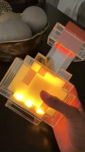 8 Color Minecraft Potion Bottle Light Color Changing LED Table Lamp Shake for Color Change Illuminate Up to 6hrs Mood Light for Bedroom Desk Living Room Playroom Home Decor Video Game Gifts 我的世界灯变色瓶灯