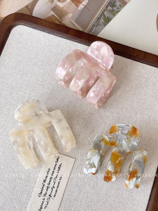 กิ๊บติดผมทรงสัตว์ฉลามทรงสี่เหลี่ยมสีสันสดใสขนาดกลางสำหรับผู้หญิง กิ๊บติดผมสไตล์เกาหลี ใหม่ล่าสุด 2024 ระดับไฮเอนด์