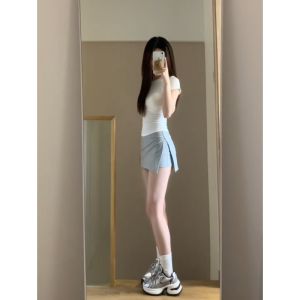 ชุดกีฬาลำลองสองชิ้นสำหรับผู้หญิง ชุดกระชับสัดส่วน แฟชั่นฤดูร้อน ชุดกระชับสัดส่วน เอวสูง แขนสั้น คอตั้ง