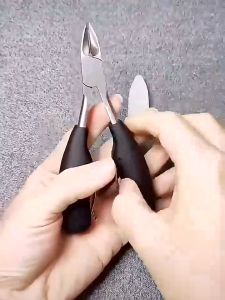 BANANA กรรไกรEagle ปลายโค้งแหลม กรรไกรตัดหนัง สแตนเลส กรรไกรตัดเล็บหนังกำพร้า กรรไกรตัดเล็บ ตัดเล็บขบได้ดี ทนทาน