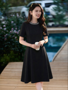 Misoshine | Hand-beaded Hepburn Style Fitted A-line Slimming Little Black Dress