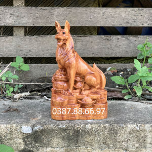 Tượng con chó tài lộc linh vật tuổi tuất cao 20cm mẫu mới chất liệu gỗ hương