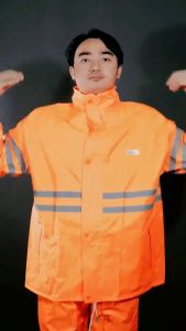 Jas Hujan Stelan Torch Kode 68309 - Pilihan Tepat untuk Perlindungan Maksimal