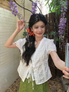 Mixd | Elegant White Lace and Puff Sleeve French Style Summer Blouse