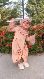Akmal Fashion: Baju Gamis Anak Brokat Airflow & Hijab Set