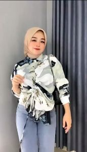 MARBEL SERUT BLOUSE