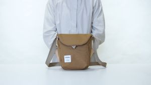 Hellolulu กระเป๋าสะพายข้าง กระเป๋าสะพายไหล่ Shoulder Bag กระเป๋าสะพายผู้หญิง ผู้ชาย รุ่น DESI (ECO Edition) BC-H50399