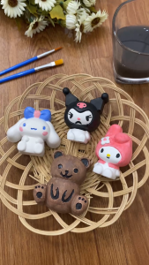 Mini Gypsum Patung Lukis DIY Mewarnai Anak Patung Gypsum Sanrio Otomotif Bunga dan MIX Lengkap Dengan 6 Pcs Cat Air dan 2 Kuas Lukis Flat Round Mainan Montessori Anak 4 Seri Paket Mewarnai