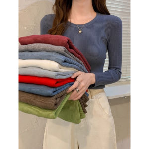 เสื้อสเวตเตอร์ถักแขนยาวรัดรูปคอโปโลสำหรับผู้หญิงในฤดูใบไม้ร่วงและฤดูหนาว เสื้อชั้นในสุดเท่ที่สวมใส่ได้หลากหลาย