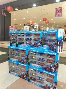 Die cast Avengers hot wheel 1 set termurah