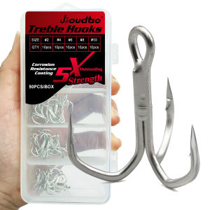 50Pcs Treble Fishing Hook Set Treble Fishing Hooks Carbon Steel Strong Sharp Round Bend Hooks for Saltwater Fishing Mixed 5 Size
