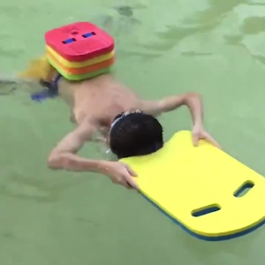 Kickboard EVA Waterproof Swim Training Beginner Surfboard Floating Kids Swimming Kick Board Safety