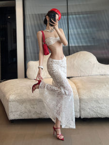 ChiclyNana ยุโรปสไตล์เซ็กซี่สองชิ้นชุดลูกไม้เสื้อกล้ามที่ไม่มีสายหนังและกระโปรงมินิ Ruched สําหรับผู้หญิงวัสดุเส้นใยโพลีเอสเตอร์