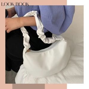 Sheii กระเป๋าถือ วัสดุยาง คุณภาพดี ใส่ของจุกจิก สีสันสดใส น่ารักมากๆ ราคาถูก สุดคุ้มมากพี่จี้ ใครไม่มีคือพลาด